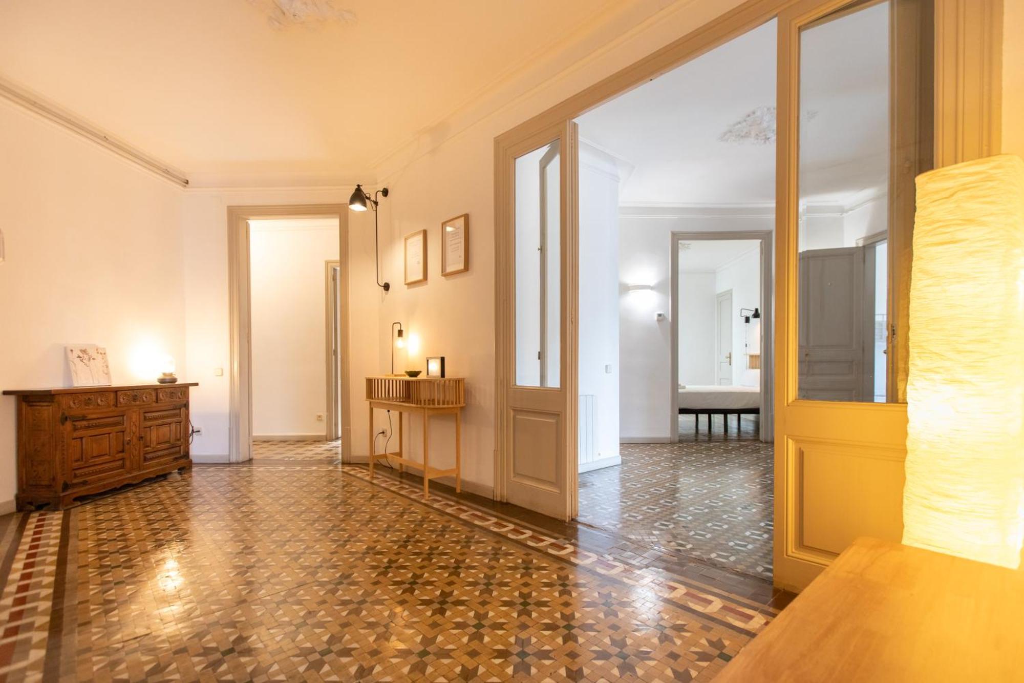 B41 - Grandes Grupos En Bcn Centro Appartement *